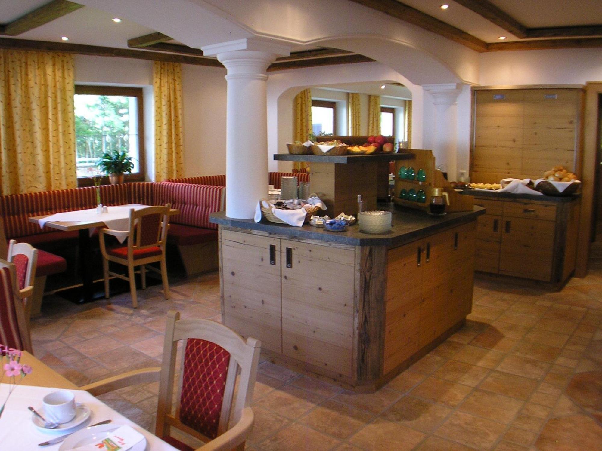 Hotel-Garni Weidacherhof 로이타쉬 외부 사진