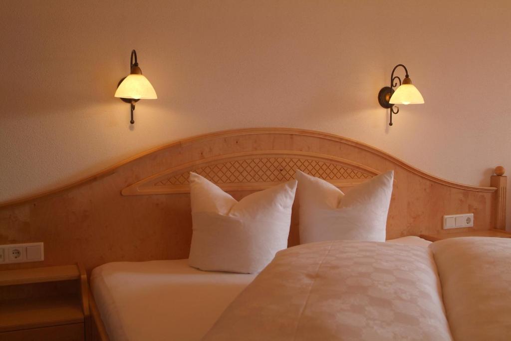 Hotel-Garni Weidacherhof 로이타쉬 외부 사진